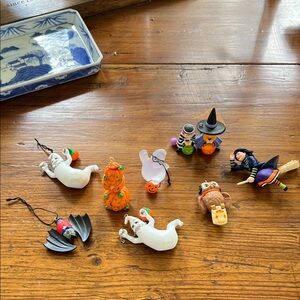 Lot of 8 Hallmark Keepsake Halloween Ornaments EEEUC